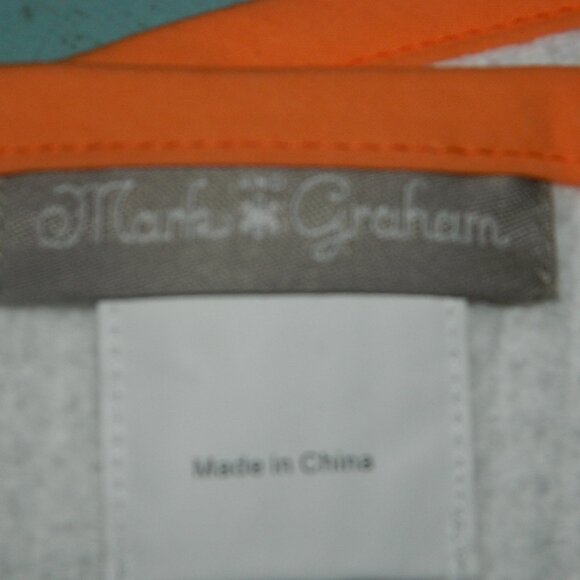 Mark & Graham Waffle Weave Baby Bibs Lot of 2 in Package (SS-18) - Picture 3 of 3